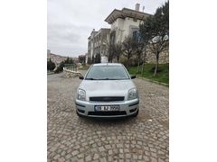 Sahibinden Ford Fusion 1.6 Lux 2004 Model