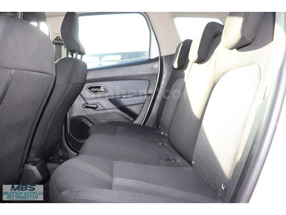 MBS BÜYÜKSOYLU'DAN 2021 DACIA DUSTER 1.5BluedCi COMFORT 4x4