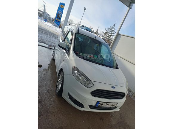 Sahibinden Ford Tourneo Courier 1.6 TDCi Titanium Plus 2015 Model