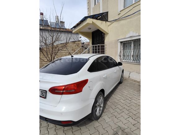 Sahibinden Ford Focus 1.6 TDCi Style 2016 Model