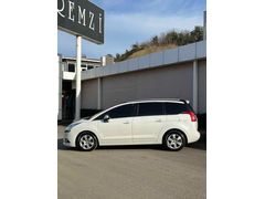 Sahibinden Peugeot 5008 1.6 e-HDi Premium Pack 2012 Model 