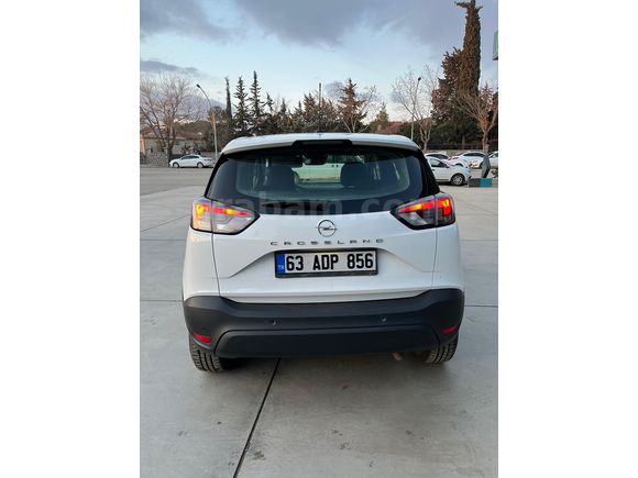 İlk Sahibi öğretmenden Opel Crossland 1.2 T Essential 2021 Model