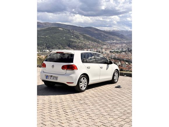 Sahibinden Volkswagen Golf 1.6 TDi Highline 2012 Model  173.000 km Beyaz