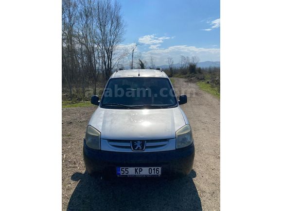 OTOMOBİL RUHSATLI DEĞİŞENSİZ TEMİZ AİLE ARACI