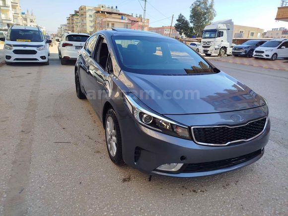 Sahibinden Kia Cerato 1.6 CRDi Concept Plus 2017 Model 