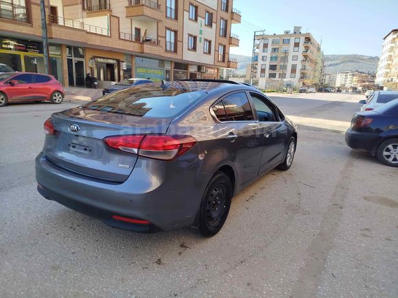 Sahibinden Kia Cerato 1.6 CRDi Concept Plus 2017 Model 
