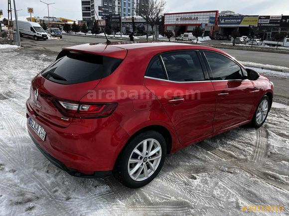 ÇİÇEKLER OTOMOTİV VAN - 2018 MODEL MEGANE 1.5 DCI TOUCH EDC