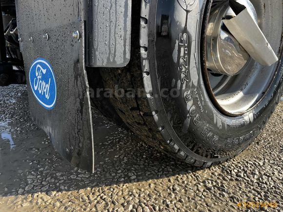 ÇİÇEKLER OTOMOTİV VAN - 2013 MODEL FORD CARGO 1838T ÇEKİCİ