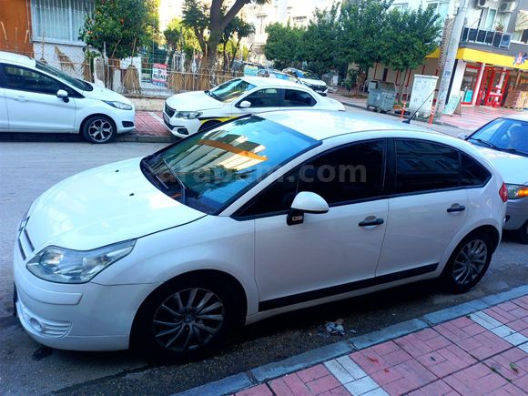 Sahibinden Citroen C4 1.6 HDi SX 2007 Model  290.000 km Beyaz