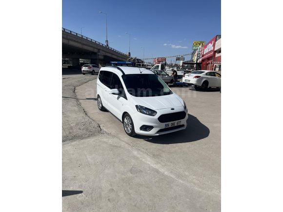 Sahibinden Ford Tourneo Courier 1.5 TDCi Delux 2022 Model