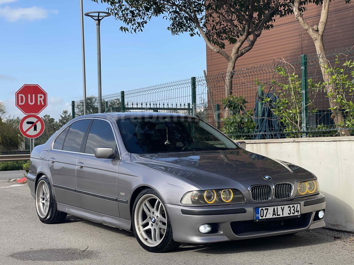 SERİ OTOMOTİV’DEN BMW 5 SERİSİ 520İ STANDART 1997 MODEL ANTALYA