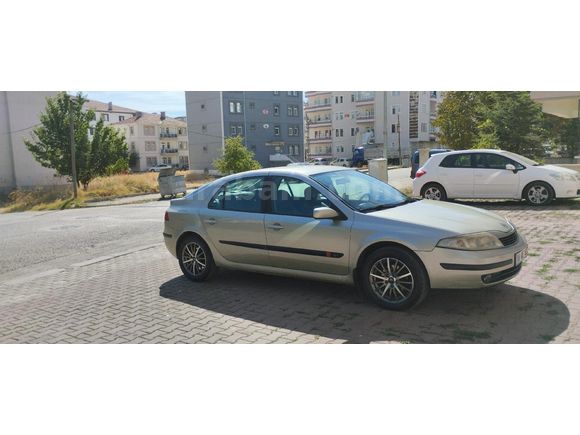 Sahibinden Renault Laguna 1.6 Expression 2004 Model  377.000 km Yeşil