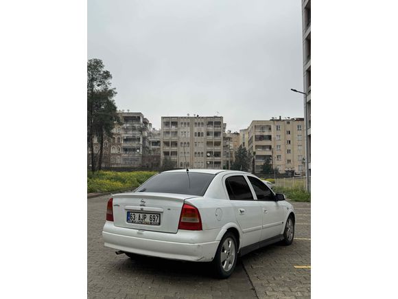 Değişensiz Opel Astra 1.6 Elegance 2004  