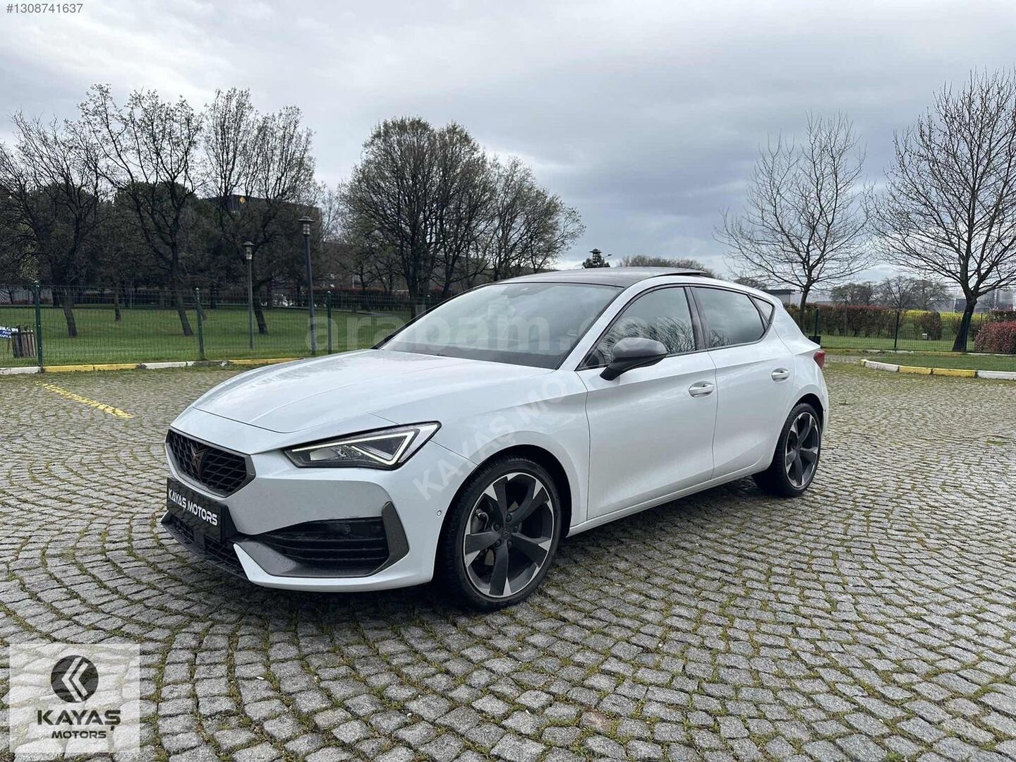 Galeriden Cupra Leon 1.5 eTSI Standart 2023 Model Bursa 31.500 km Beyaz 1
