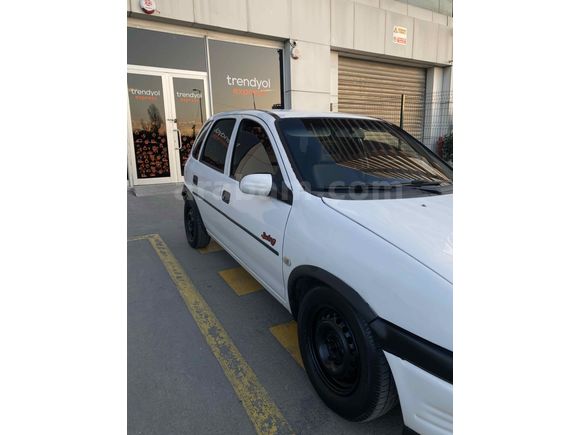 Sahibinden Opel Corsa 1.4 Swing 1994 Model 