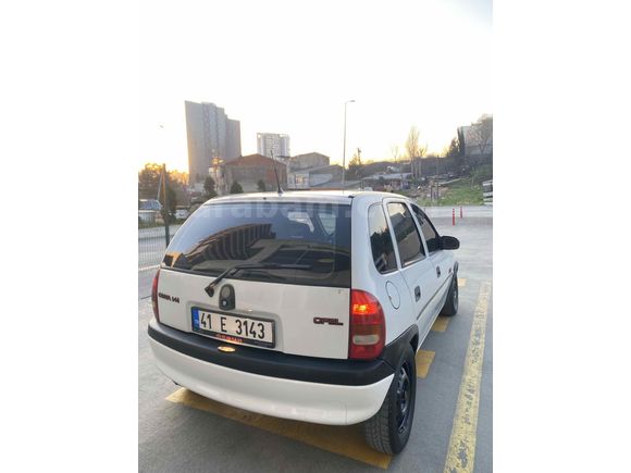 Sahibinden Opel Corsa 1.4 Swing 1994 Model 