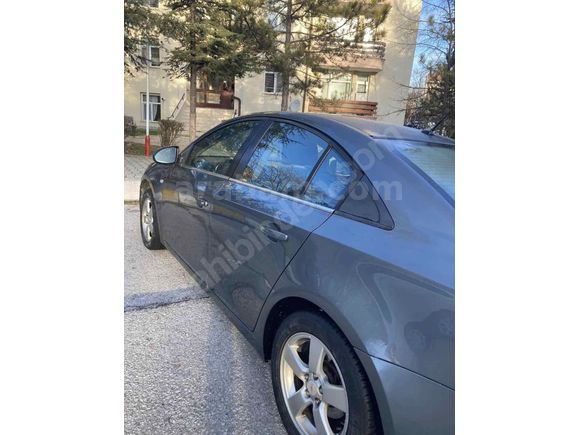 Sahibinden Chevrolet Cruze 1.6 Design Edition Plus 2012 Model 
