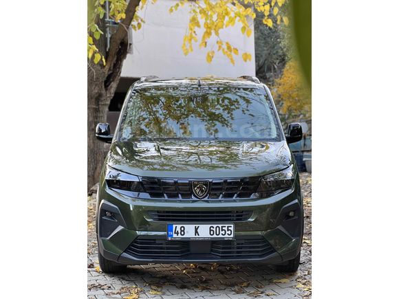 Sahibinden Peugeot Rifter 1.5 BlueHDI Allure 2025 Model 