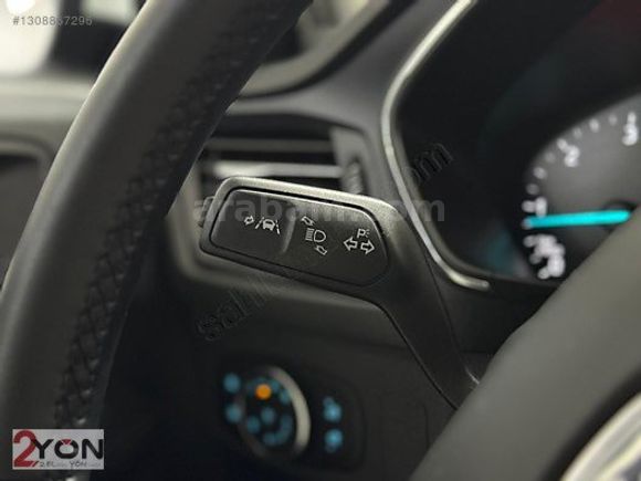 FİAT YÖN'DEN FOCUS 1.5 ECOBLUE ACTİVE STİL 8'BİNDE ORİJİNAL