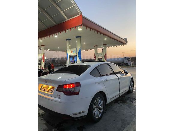Sahibinden Citroen C5 1.6 e-HDi Dynamique 2012 Model 