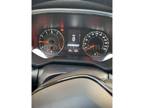 Sahibinden Renault Clio 1.0 SCe Joy 2023 Model 