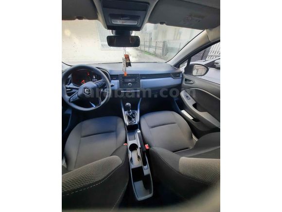 Sahibinden Renault Clio 1.0 SCe Joy 2023 Model 