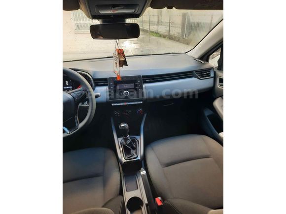 Sahibinden Renault Clio 1.0 SCe Joy 2023 Model 