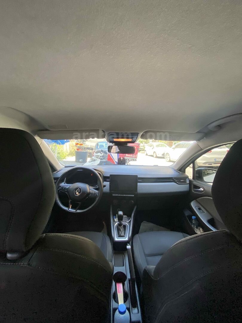 Sahibinden Renault Clio 1.0 TCe Joy 2021 Model İstanbul 174.000 km Beyaz 5