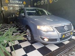 Sahibinden Volkswagen Passat 1.4 TSi Comfortline 2010 Model 
Aracım 2010 Passat 1.4 TSI dsg otomatik 7 ileri F1 vites 273000 km Gri (Gümüş)