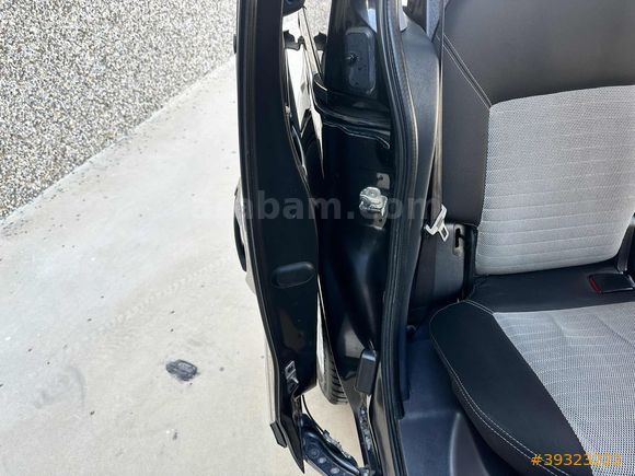 OTOMOBİL RUHSATLI 2010 ORJİNAL 1.3 M.JET EMOTİON FULL