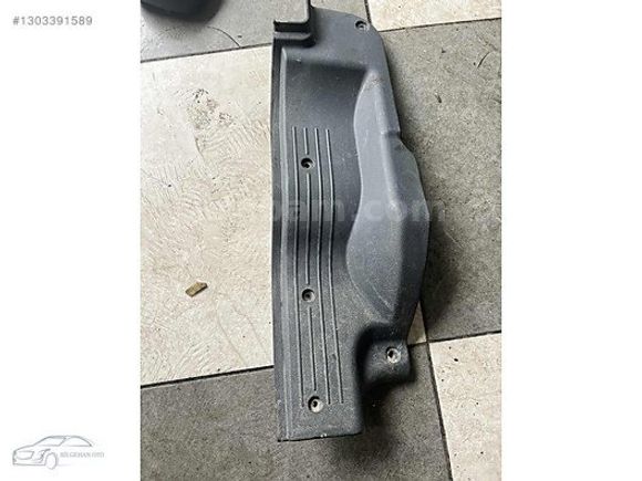 Ford Connect sol kapı iç bakalit