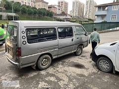 Hyundai h100 mitsubishi L 300 motor