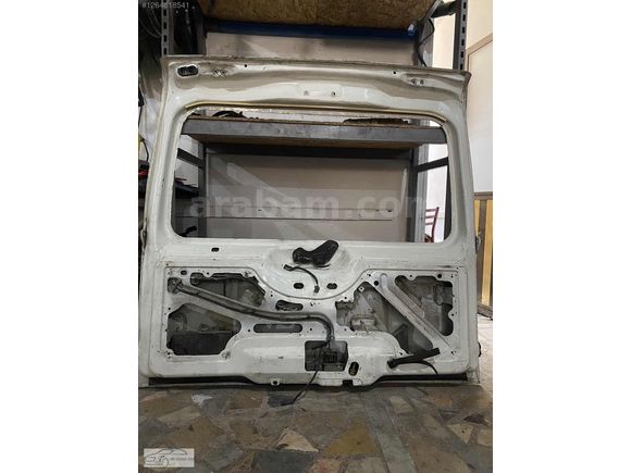 Ford connet bagaj kapağı