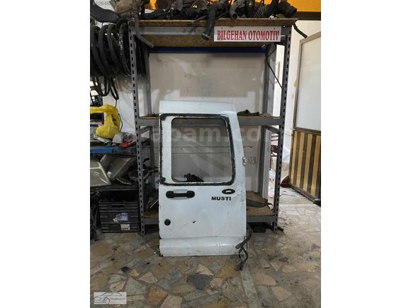 Ford connet bagaj sağ kapı