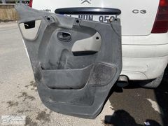 Reno master 3 sol ön kapı döşemesi