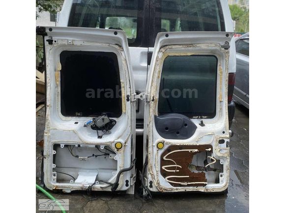 Ford Connet sağ/sol arka bagaj kapağı