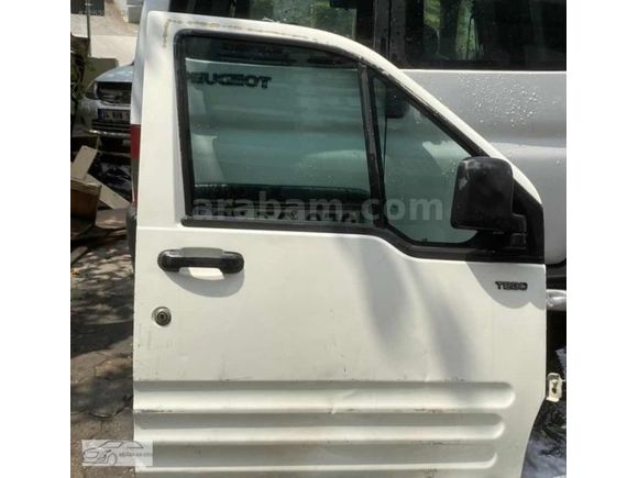Ford Connet sağ ön kapı