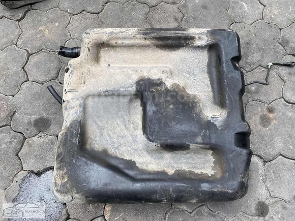 Ford connet yakıt deposu