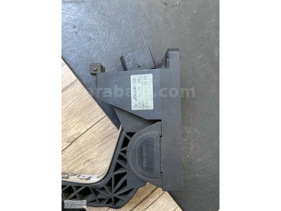 Mercedes vito gaz pedalı