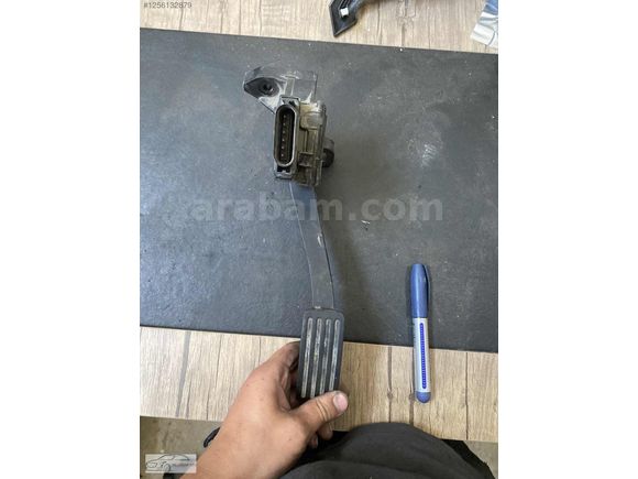 Ford transit gaz pedalı 6pv00923810