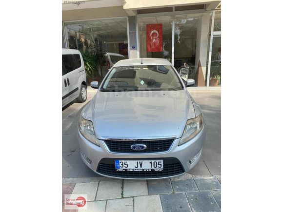 Mondeo Vitrinde