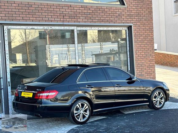 ZİRVEDEN E350 PREMİUM 4 MATİC HATASIZ