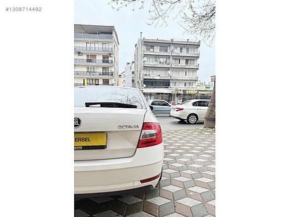 HATASIZ BOYASIZ SKODA OCTAVİA 1.2 TSI