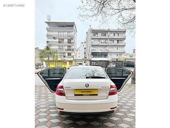 HATASIZ BOYASIZ SKODA OCTAVİA 1.2 TSI