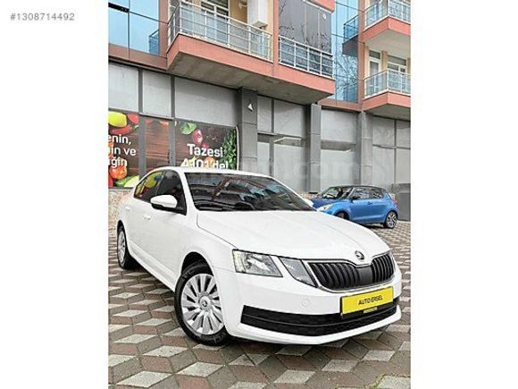 HATASIZ BOYASIZ SKODA OCTAVİA 1.2 TSI