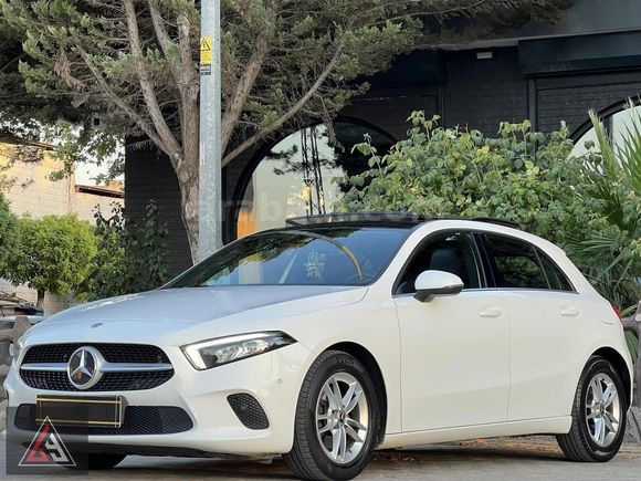 BİYA AUTO'DAN 2020 HATASIZ MERCEDES A180d STYLE +CAM TAVAN.