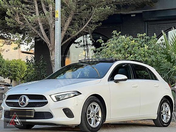 BİYA AUTO'DAN 2020 HATASIZ MERCEDES A180d STYLE +CAM TAVAN.