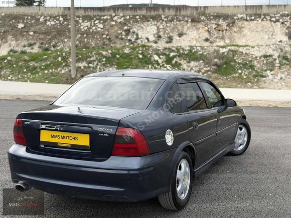 OPEL VECTRA 2.0 CDX EMSALSİZ MASRAFSIZ 295.000 KM ORJİNAL