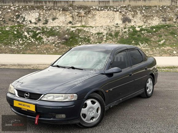 OPEL VECTRA 2.0 CDX EMSALSİZ MASRAFSIZ 295.000 KM ORJİNAL