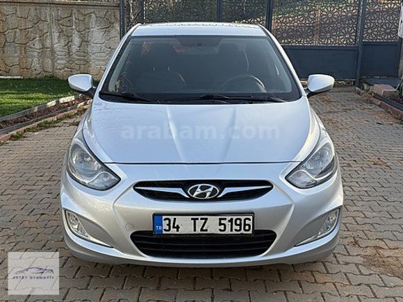 2012 Accent Blue 1.6 Crdi Kaput-Tavan-Bagaj Boyasız 219 Km
